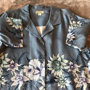Ladies Tommy Bahama Blouse XL